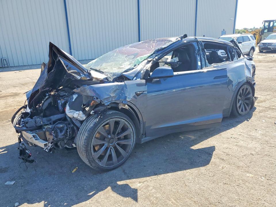 2022 Tesla Model x