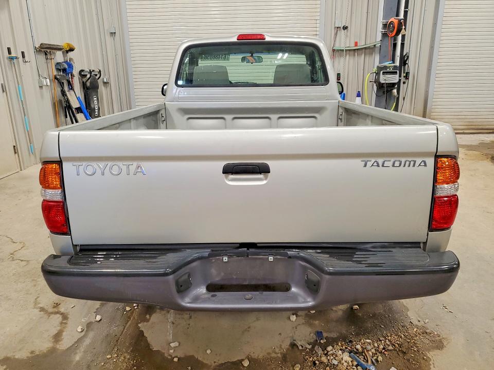 2004 Toyota Tacoma Base