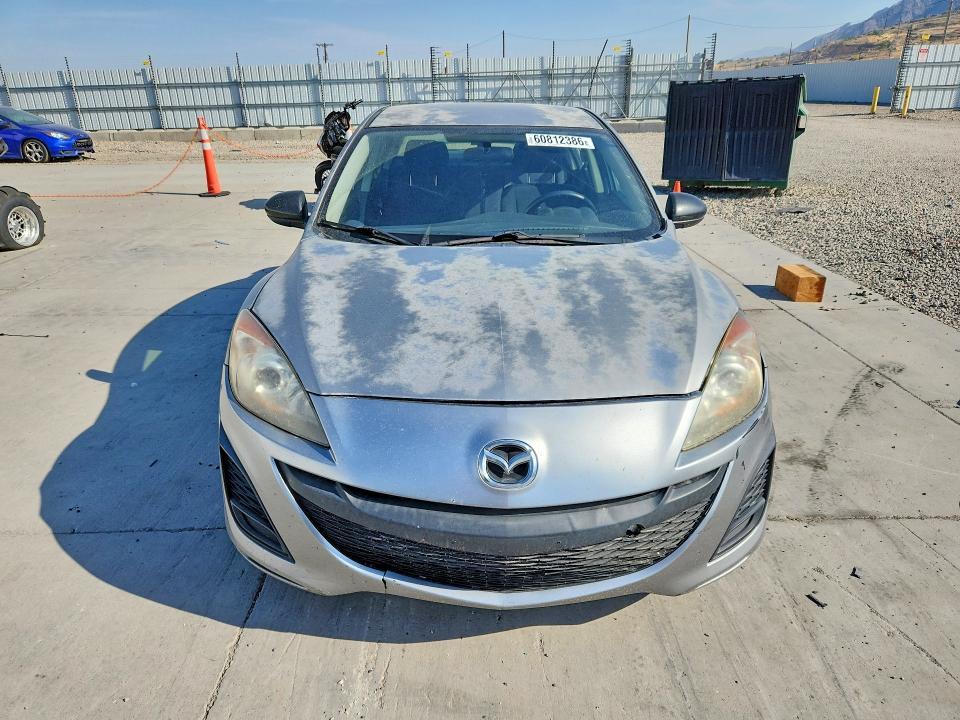 2011 Mazda 3 I