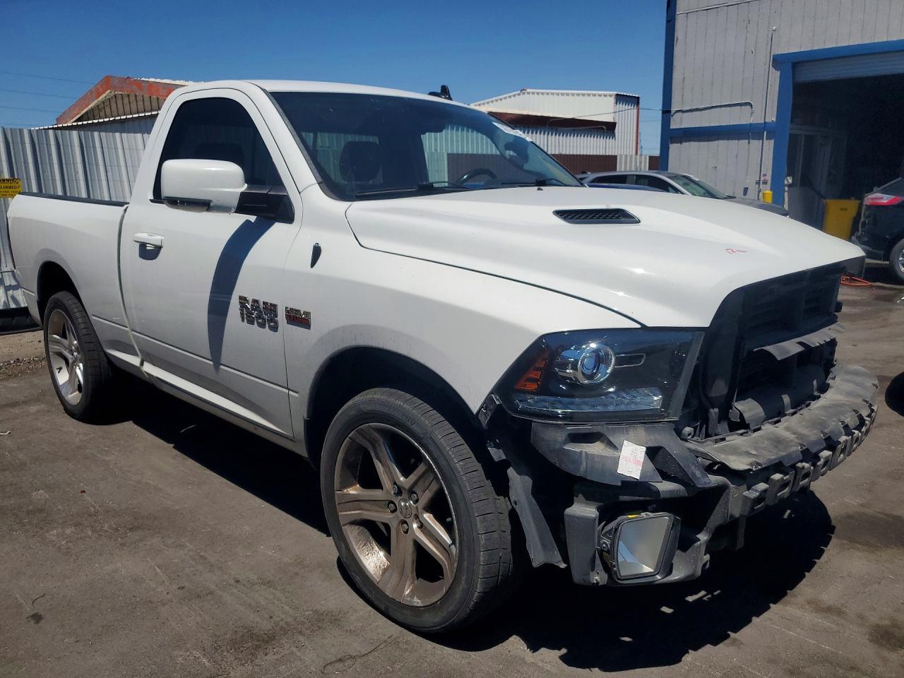 2018 Dodge RAM 1500 Sport