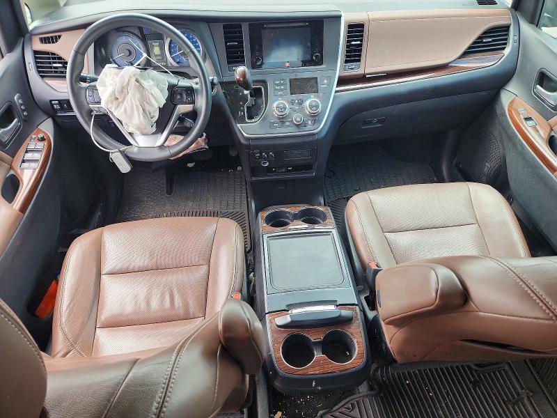 2015 Toyota Sienna Limited Premium 7-passenger