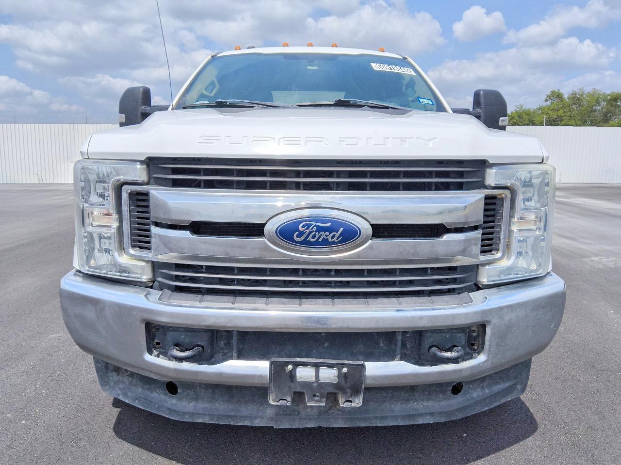2019 Ford F350 Super Duty