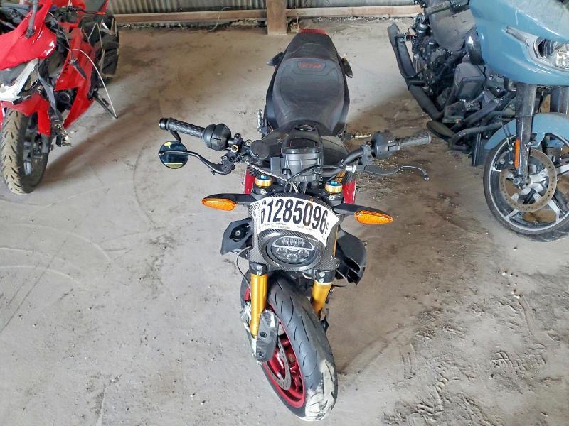 2024 Indian Motorcycle Co. FTR R Carbon