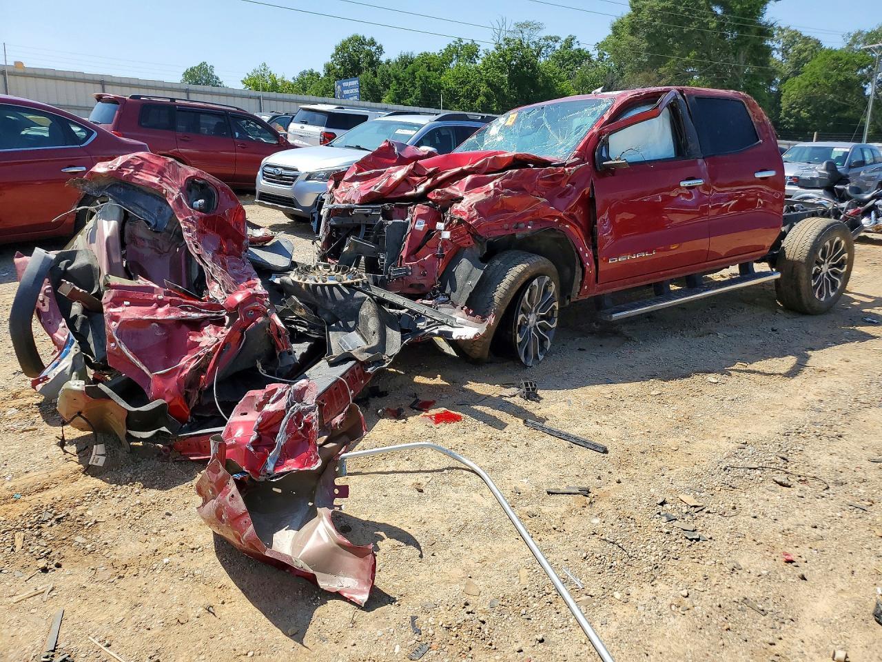 2023 GMC Canyon Denali