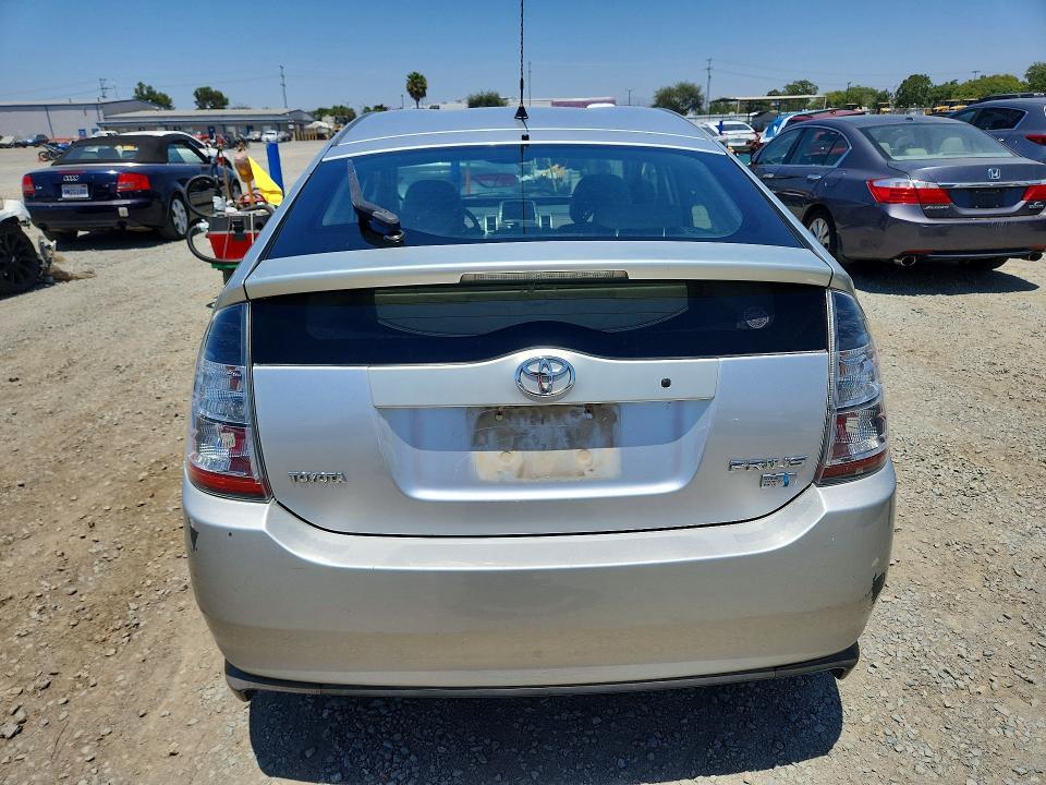 2004 Toyota Prius Base