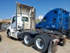 2014 Kenworth T680 Semi Truck