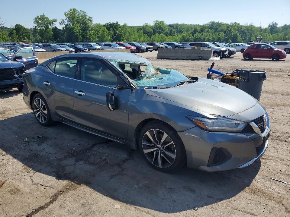 2020 Nissan Maxima sv
