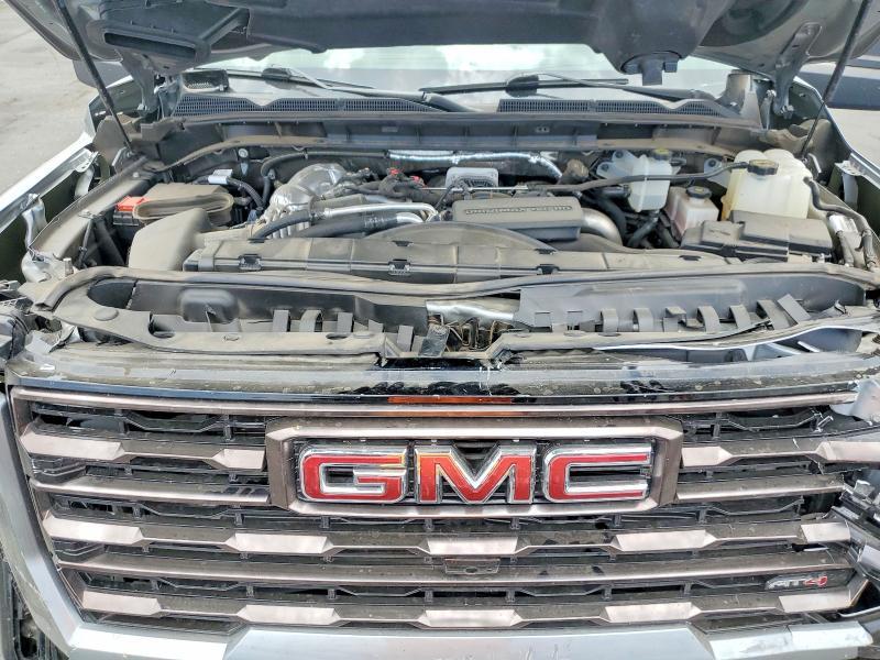 2025 GMC Sierra K2500 AT4X