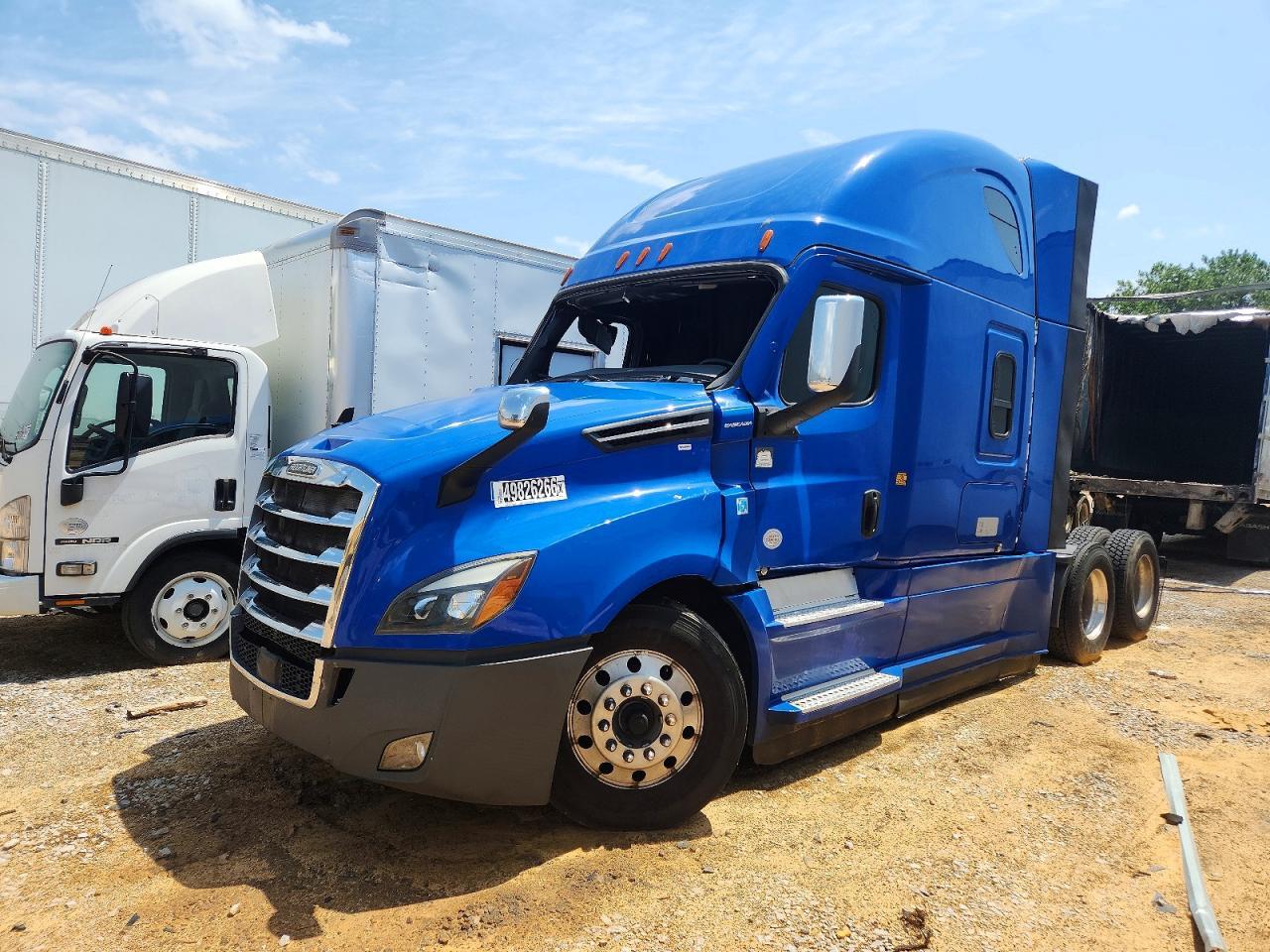 2020 Freightliner Cascadia 126 Semi Truck