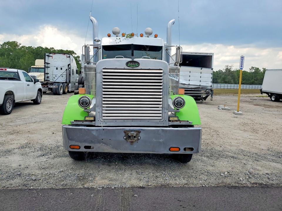 1990 Peterbilt 379 TOW Truck