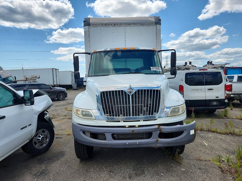 2015 International 4300 BOX Truck