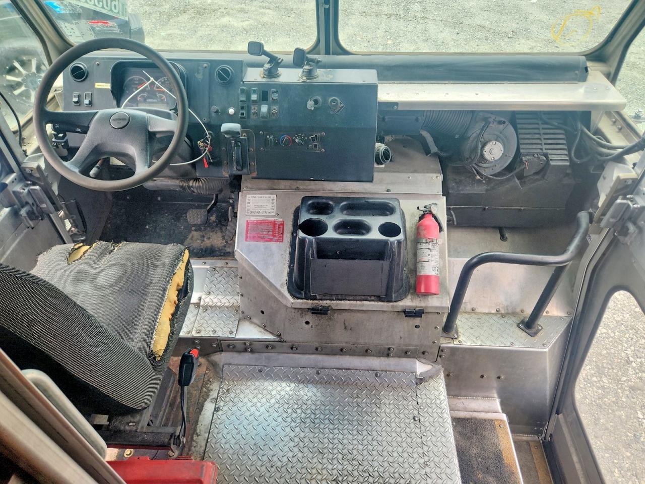 2020 Freightliner Chassis M Line WALK-IN Van