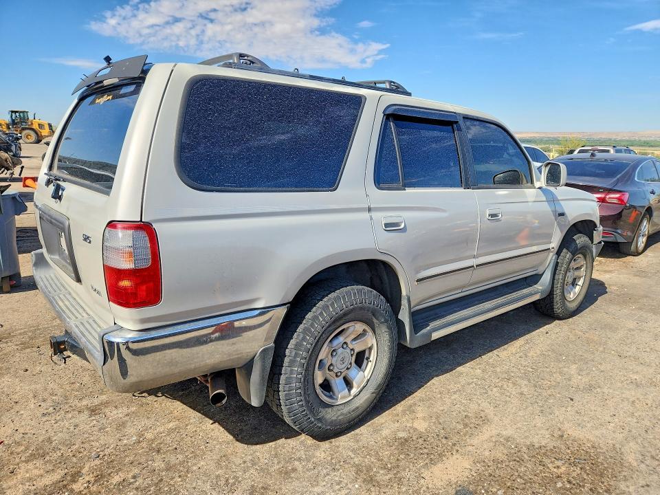 2000 Toyota 4runner SR5