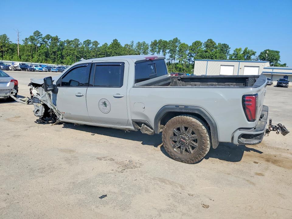 2025 GMC Sierra K3500 AT4