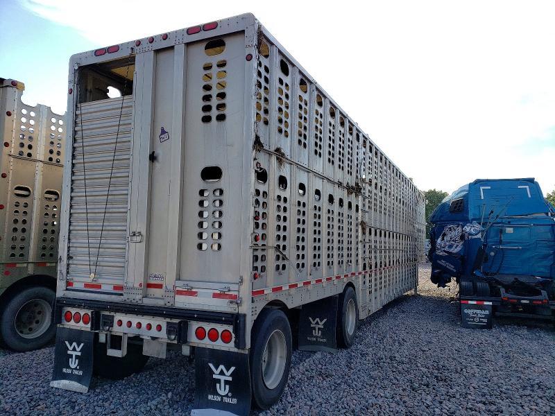 2017 Wilson 2017 Wilson PSDCL-402 Livestock Trailer
