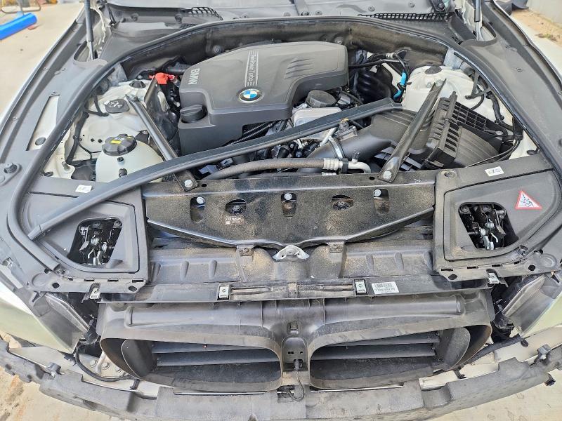2016 BMW 528 i