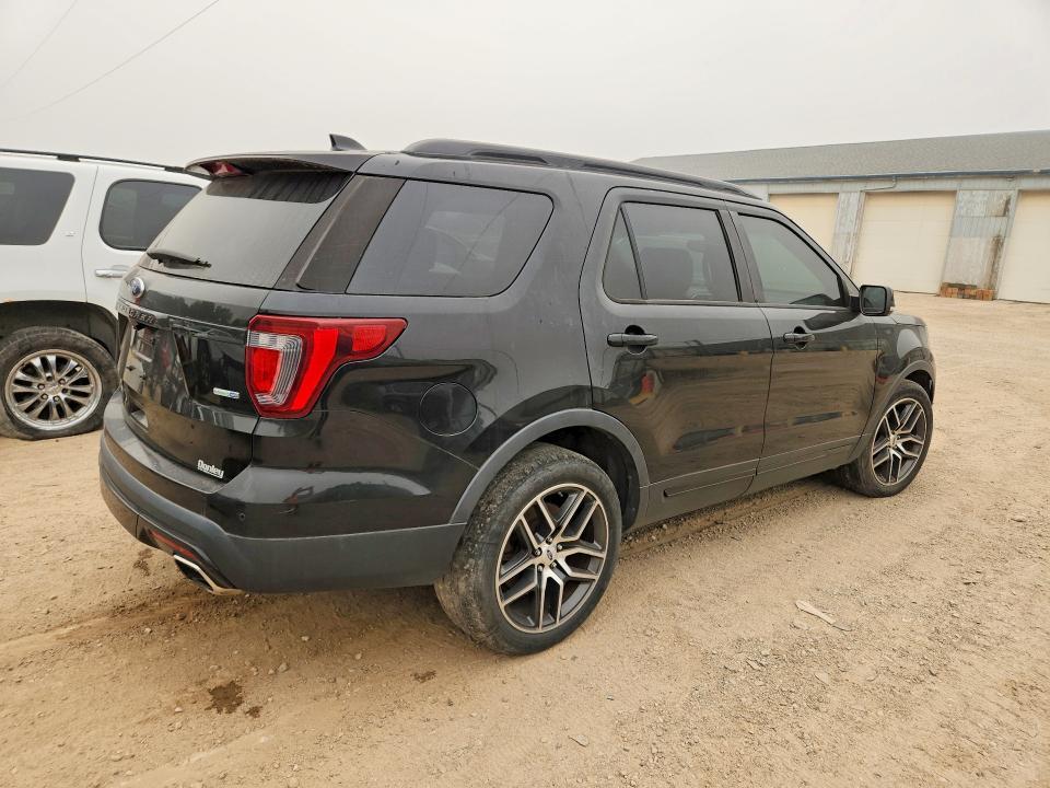 2016 Ford Explorer Sport
