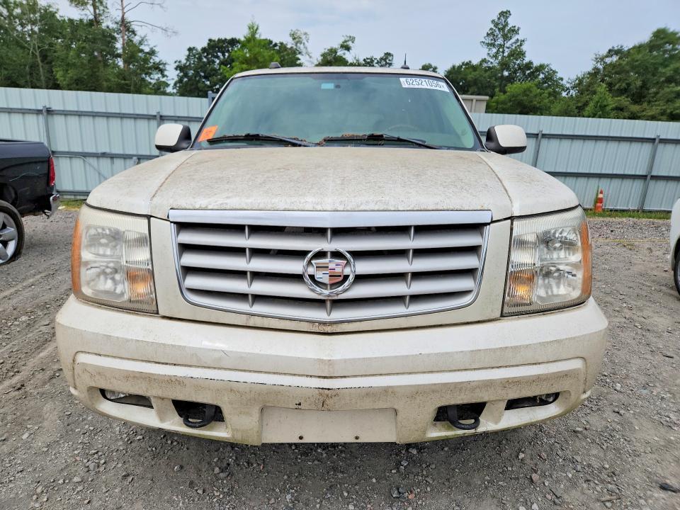 2005 Cadillac Escalade Luxury