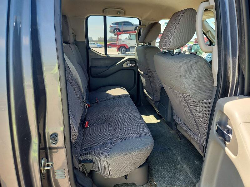 2017 Nissan Frontier SV