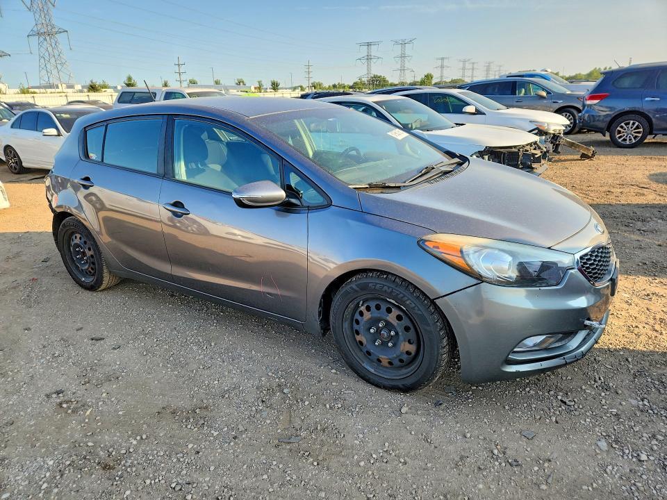 2016 KIA Forte5 lx
