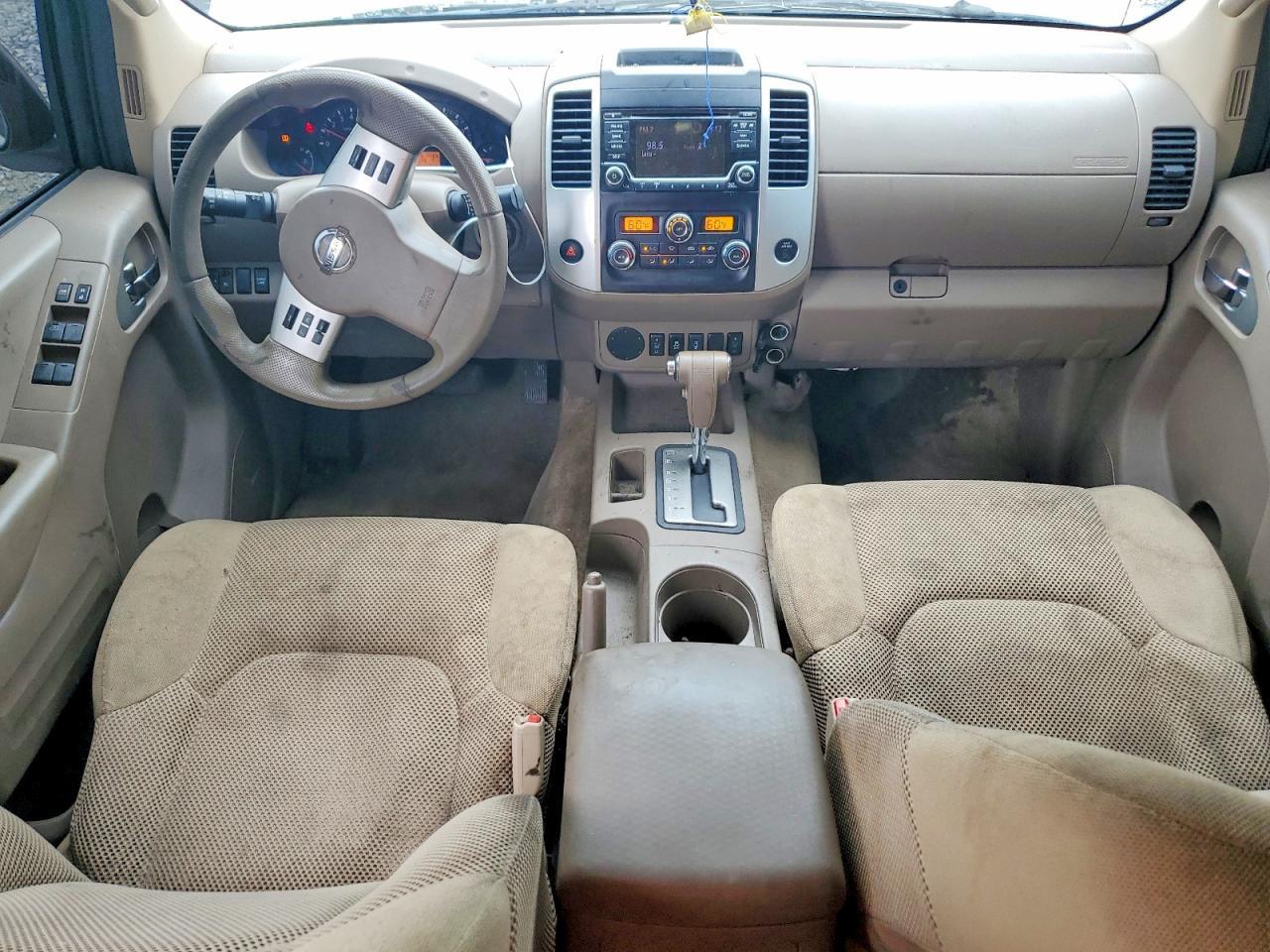 2015 Nissan Frontier S
