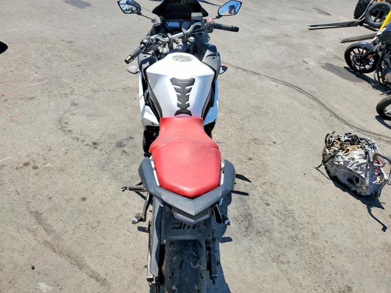 2010 Yamaha FZ6 R