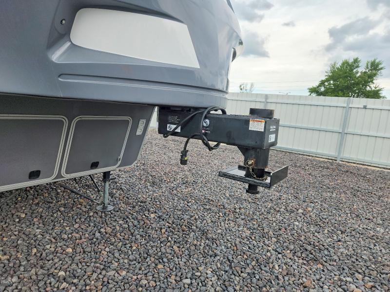 2017 Open - Open Range 2017 Highland Ridge Light Camper