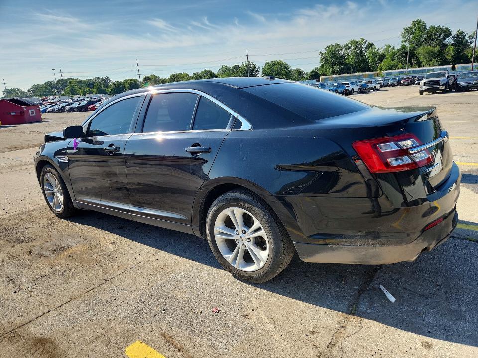 2016 Ford Taurus sel