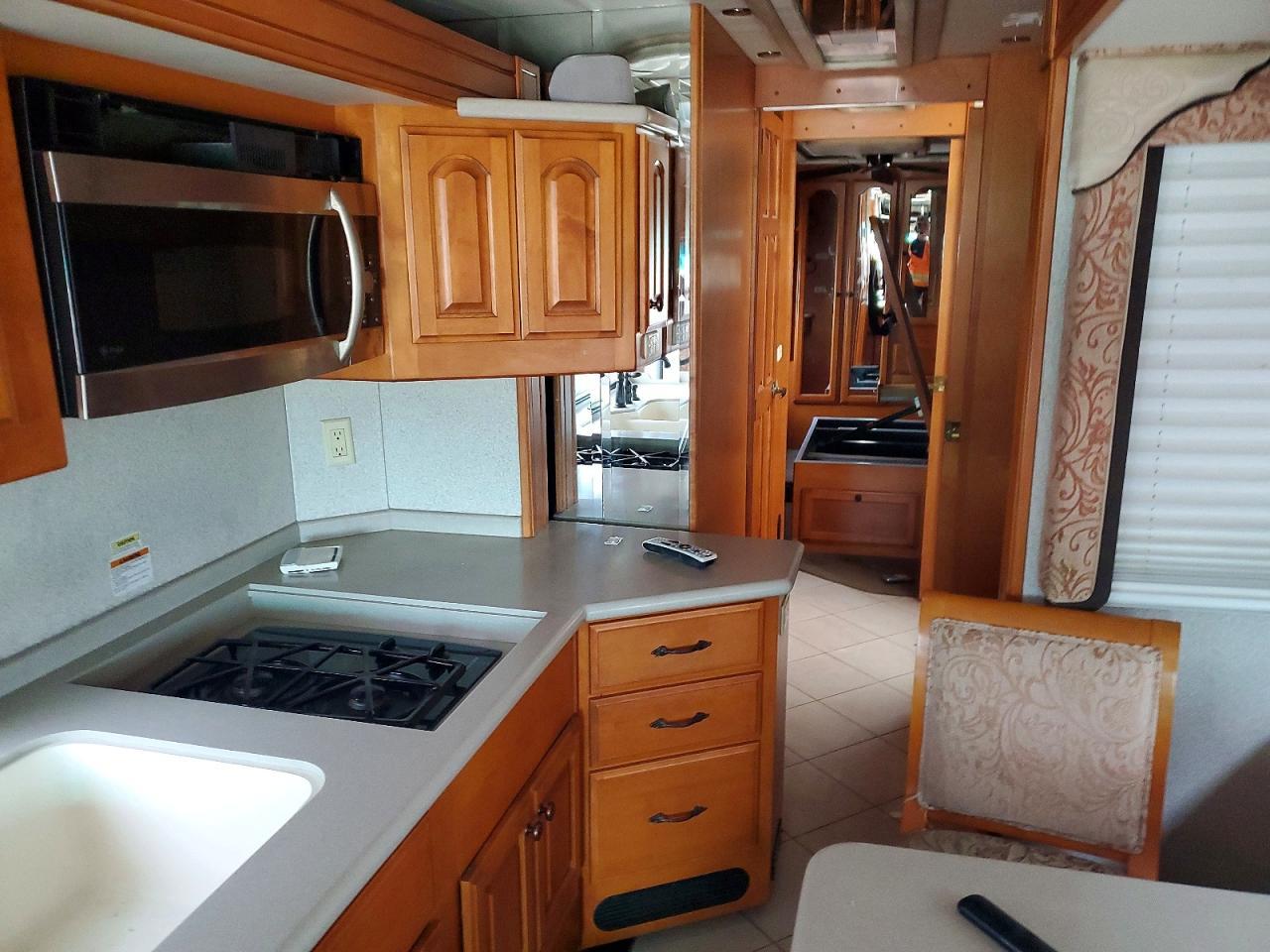 2005 Spartan Fleetwood RV