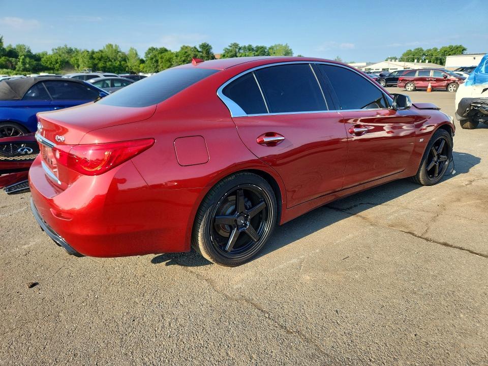 2015 Infiniti Q50 Premium