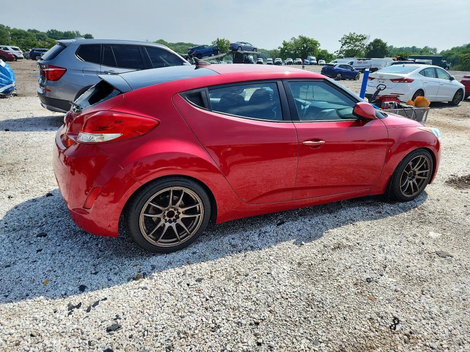 2015 Hyundai Veloster Base