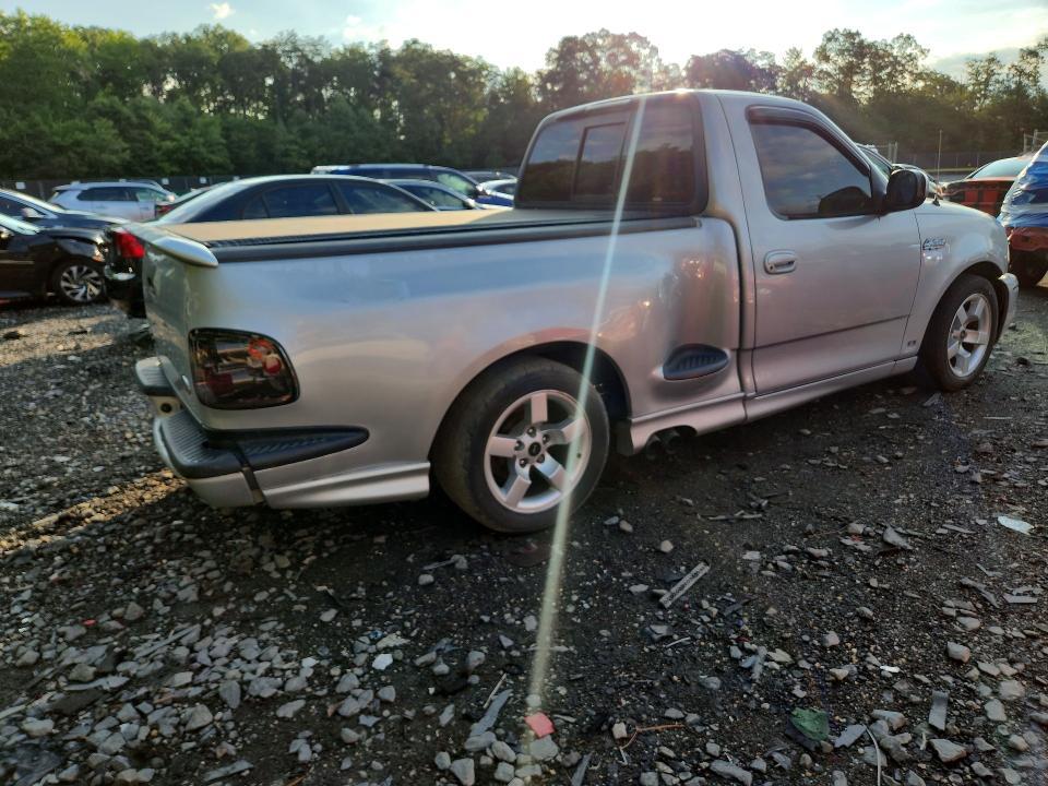 2001 Ford F150 SVT Lightning