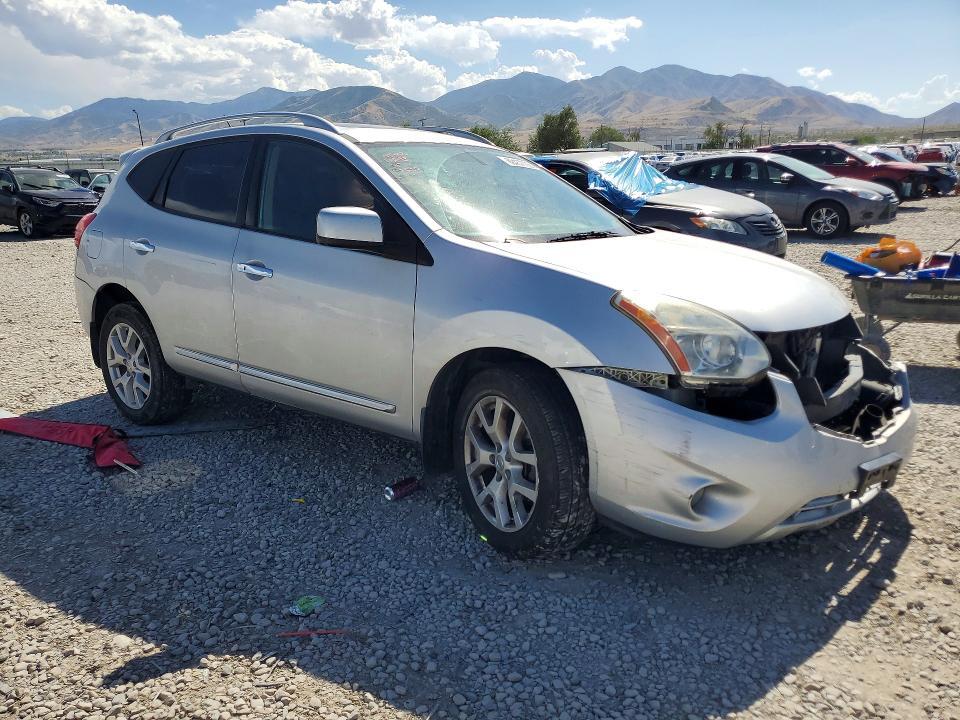 2011 Nissan Rogue s