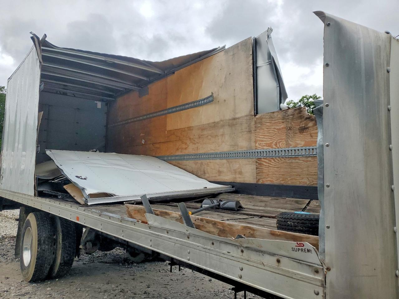 2019 Freightliner Business Class M2 BOX Truck