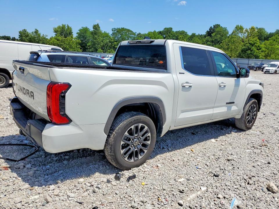 2024 Toyota Tundra Limited HV