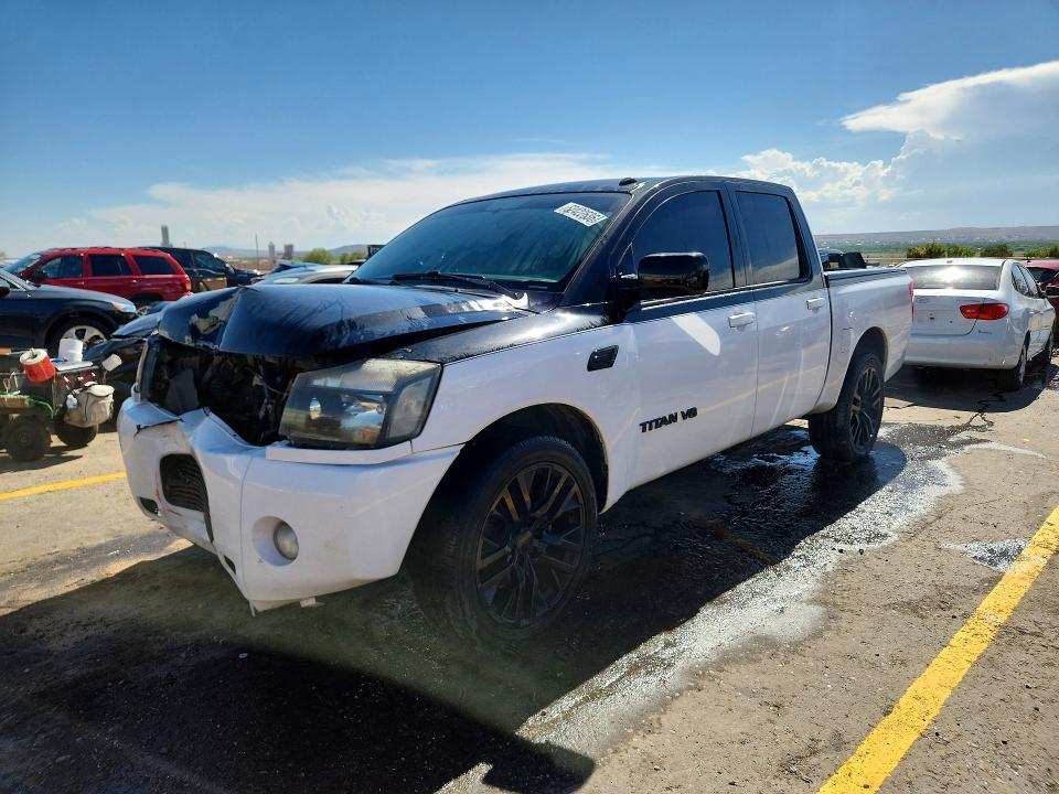 2013 Nissan Titan sv