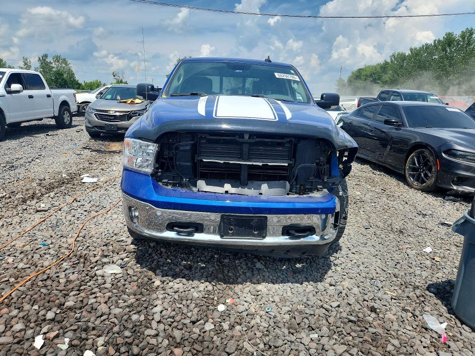 2016 Dodge Ram 1500 slt