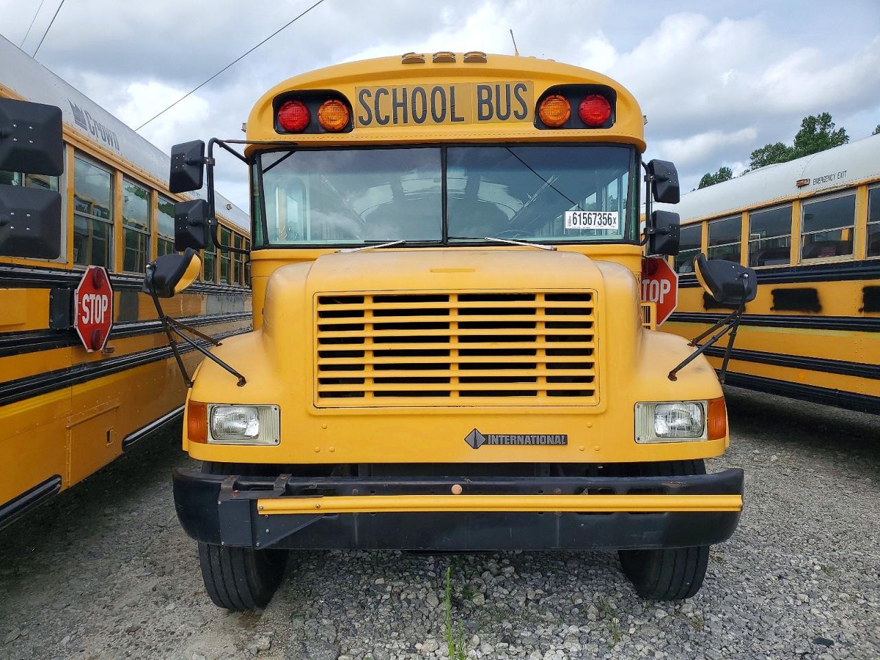1990 International 3000 3700