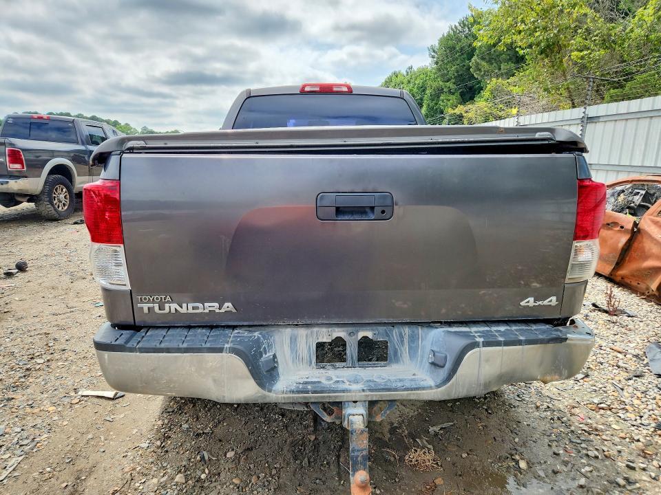 2011 Toyota Tundra Double Cab SR5