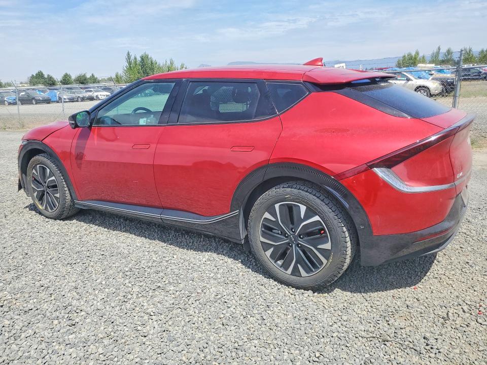 2022 KIA EV6 Wind