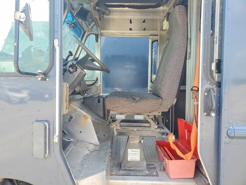 2020 Freightliner MT45 Chassis Delivery Truck