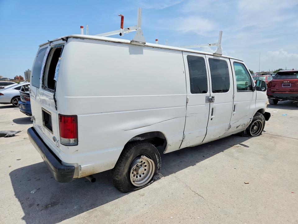 2000 Ford Econoline E150 van