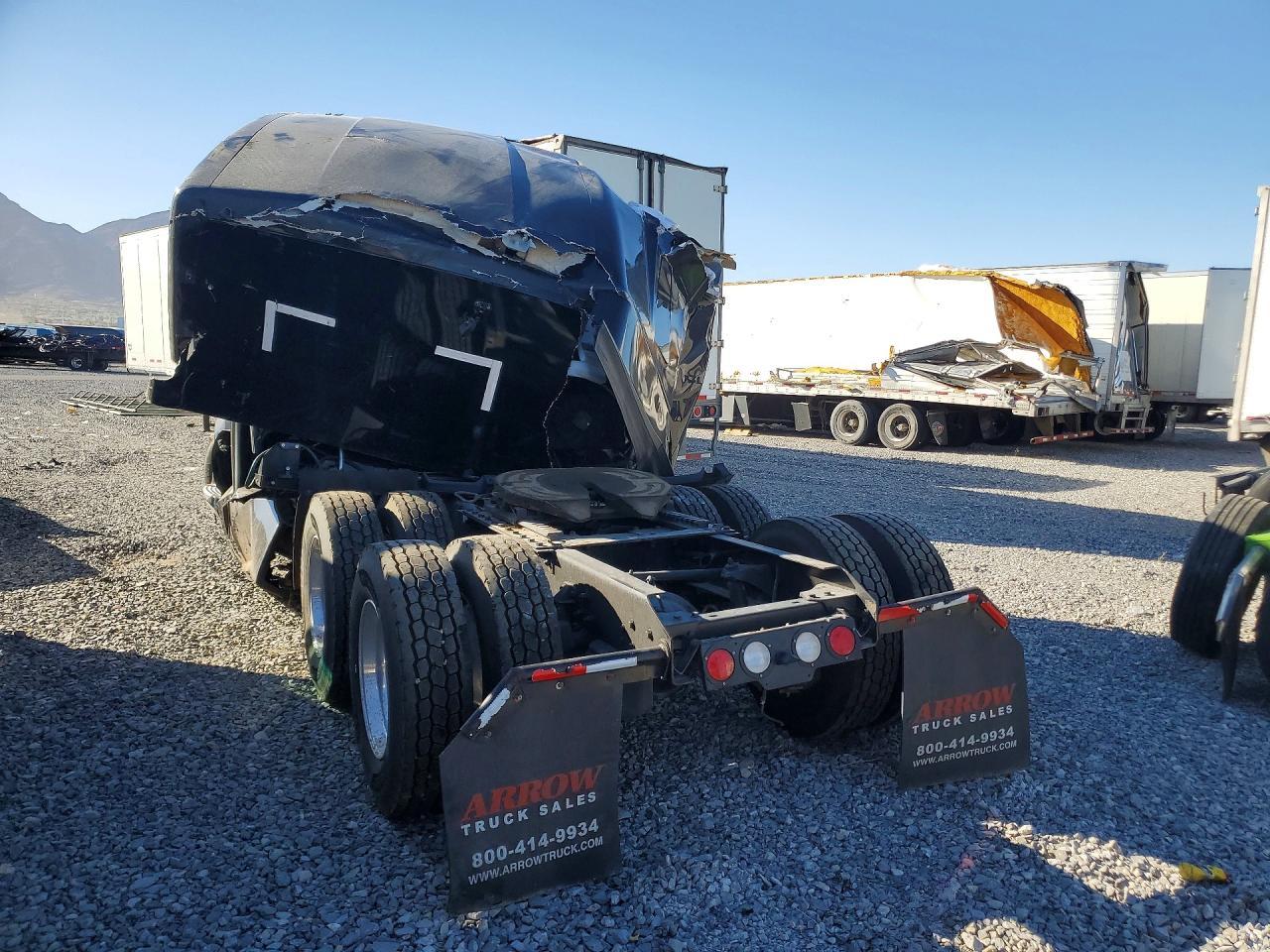 2019 Kenworth Constructi-Semi Truck