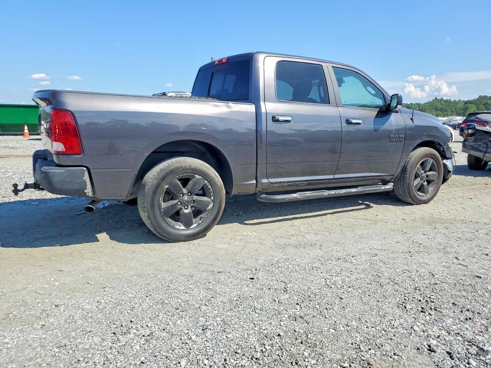 2017 Dodge RAM 1500 SLT
