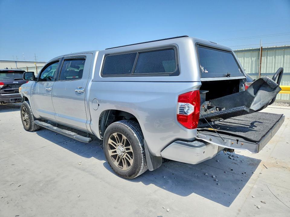 2014 Toyota Tundra Crewmax Platinum