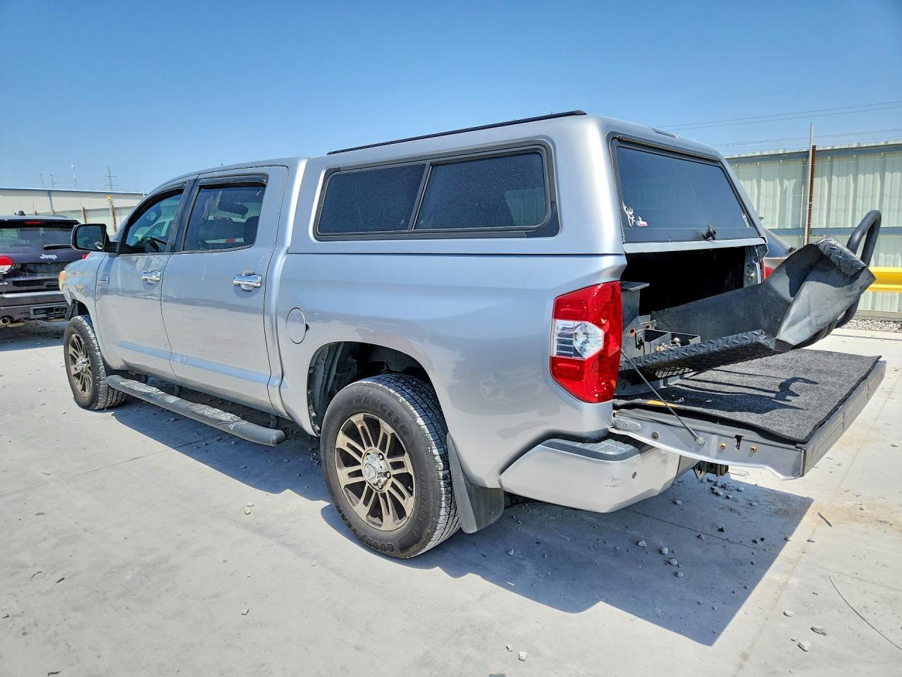 2014 Toyota Tundra Crewmax Platinum