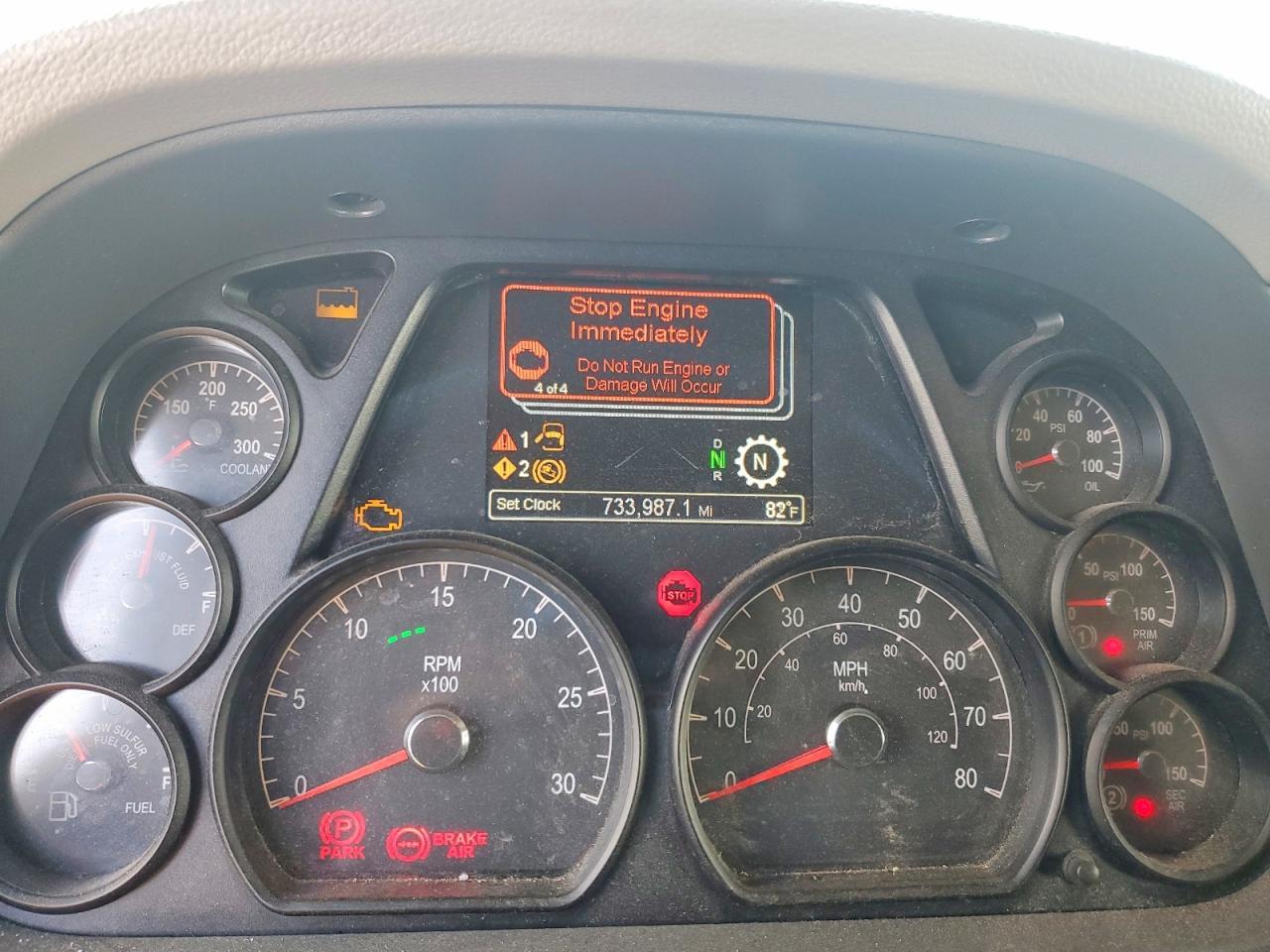 2020 Peterbilt 579 Semi Truck