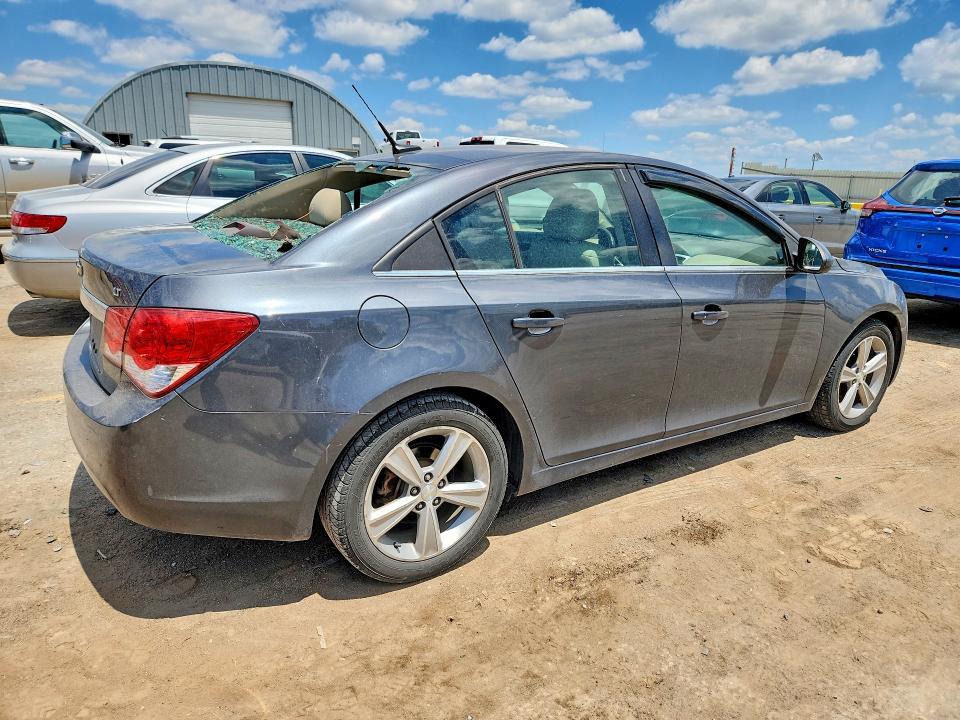 2013 Chev Cruze lt