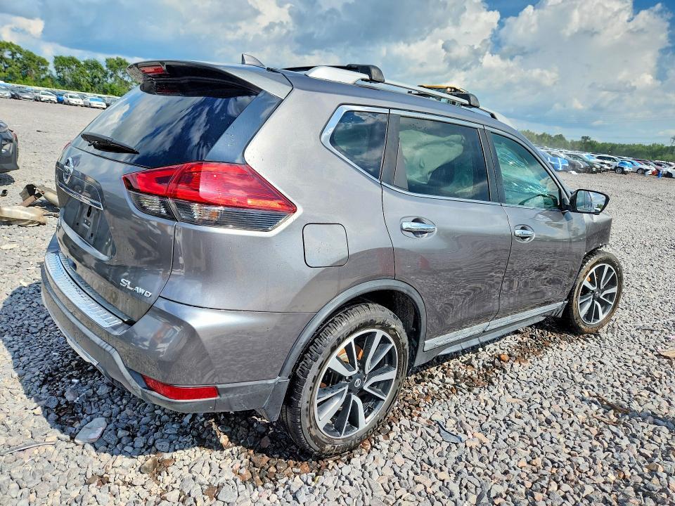 2017 Nissan Rogue sl