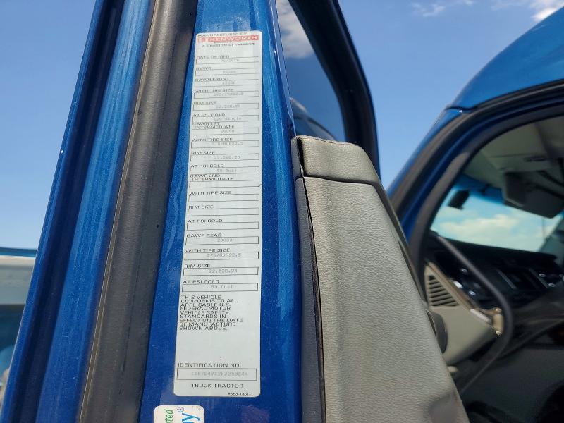 2019 Kenworth T680 Semi Truck